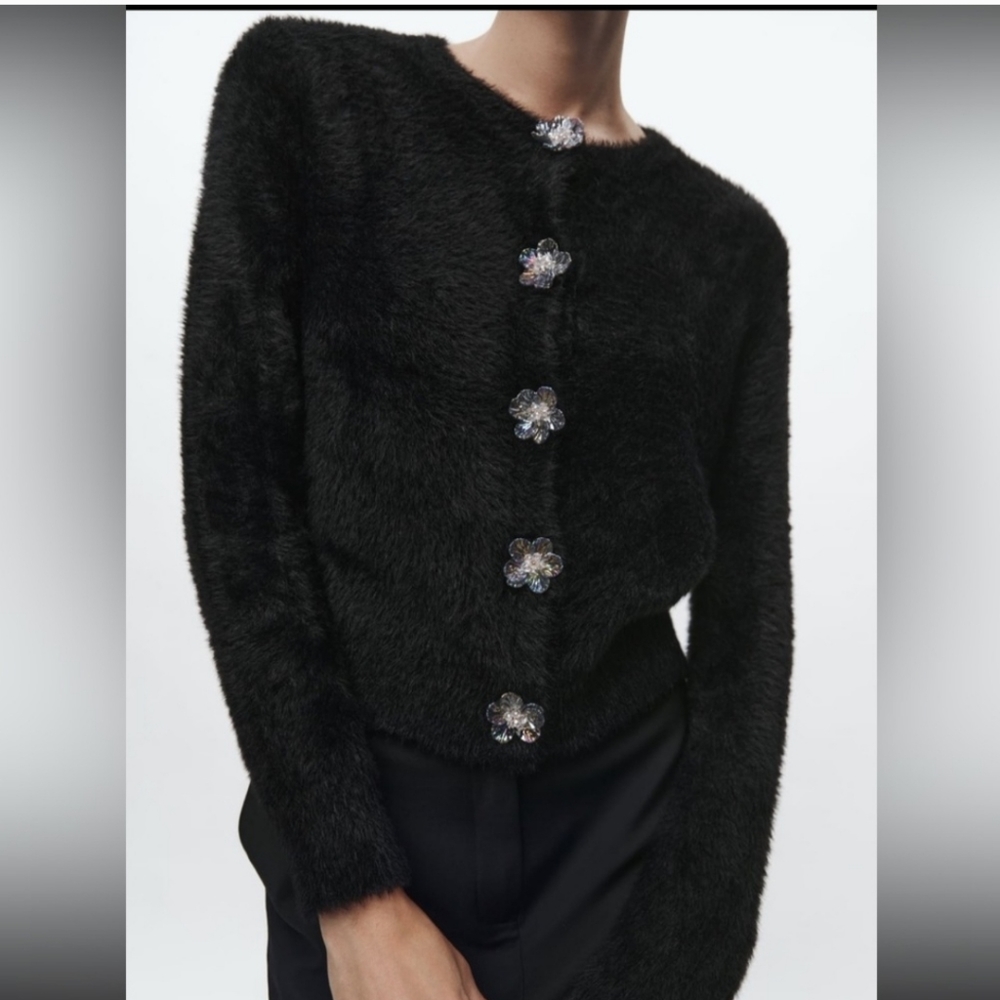 Zara Soft Faux Fur Knit Black Cardigan, Beautiful crystal flower buttons XL/NWT